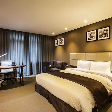 Central Plaza Hotel - Incheon Cityhall Экстерьер фото